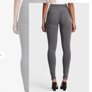 Freddy WR.UP® Fashion High Waisted Full Length
Grey Pants sz Small Brand New